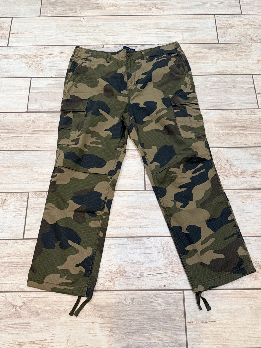 Men's Camo Cargo Pants - Olive Green